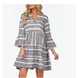 NEW Francescas Mi Ami Swimsuit Coverup Mini Dress Navy Blue, White V-Neck Medium